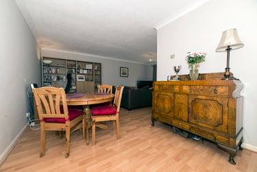 2 bed flat, Ashbourne hse, oxford place, Victoria park, Manchester, M145SF - Image 4